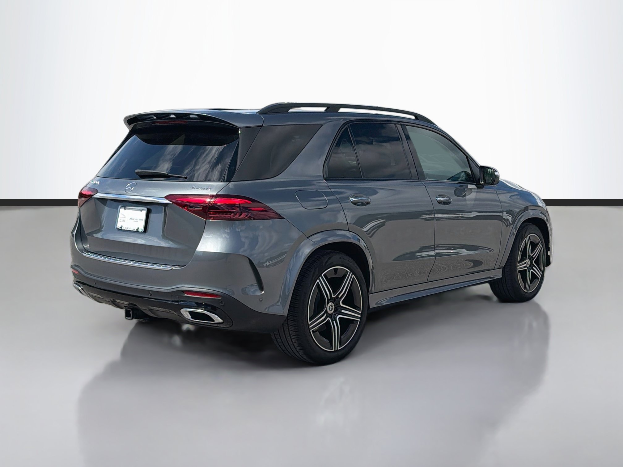 Used 2024 Mercedes-Benz GLE 450 4MATIC image 5