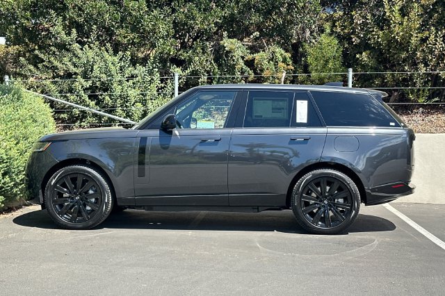 New 2027 Land Rover Range Rover SE AWD/4WD image 2