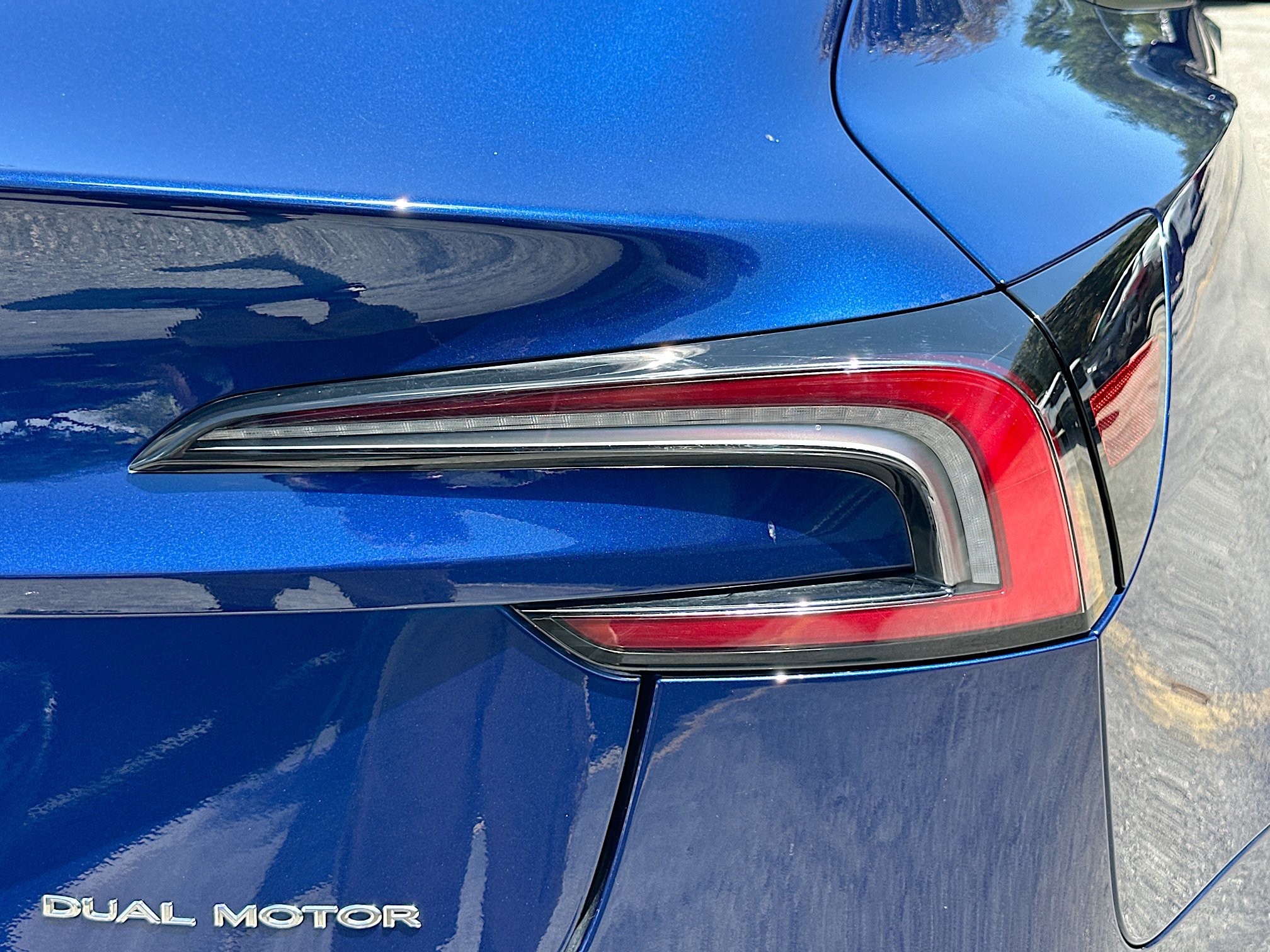 Used 2025 Tesla Model 3 Long Range image 31