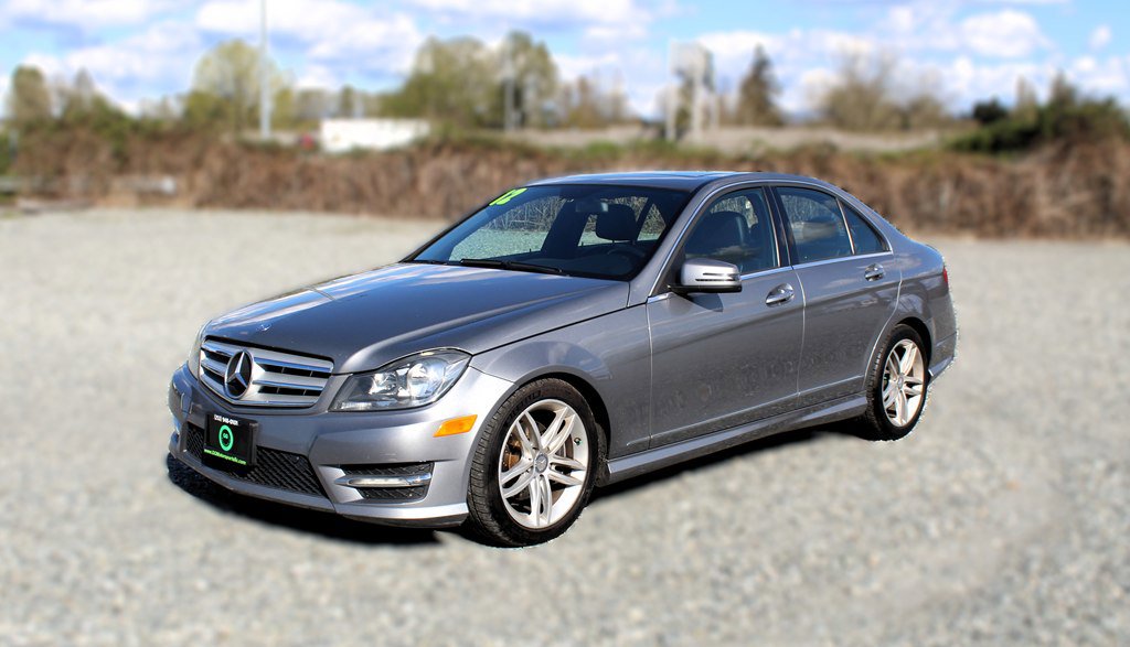 Used 2012 Mercedes-Benz C 300 4MATIC Sedan image 3