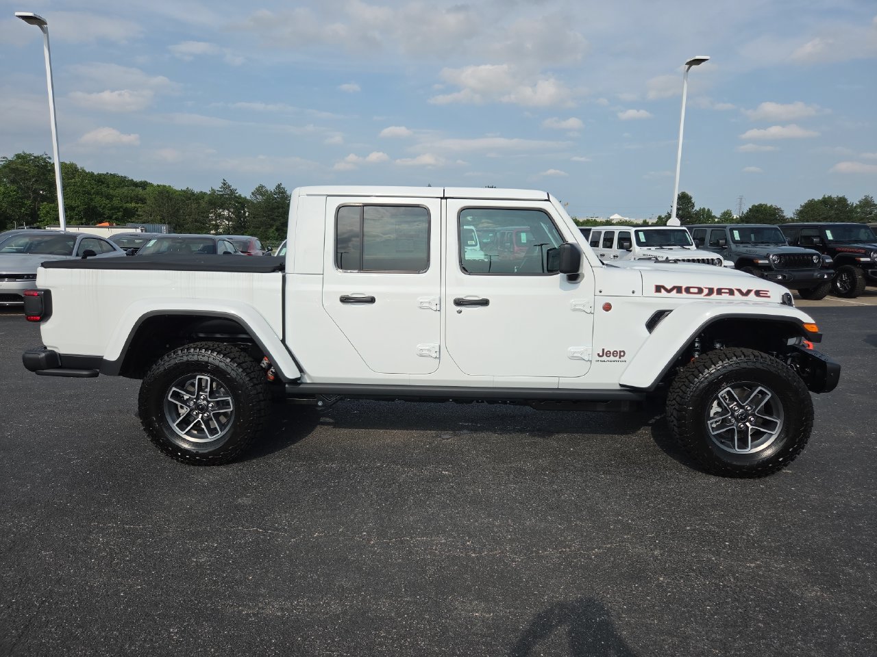 New 2026 Jeep Gladiator Mojave AWD/4WD image 8