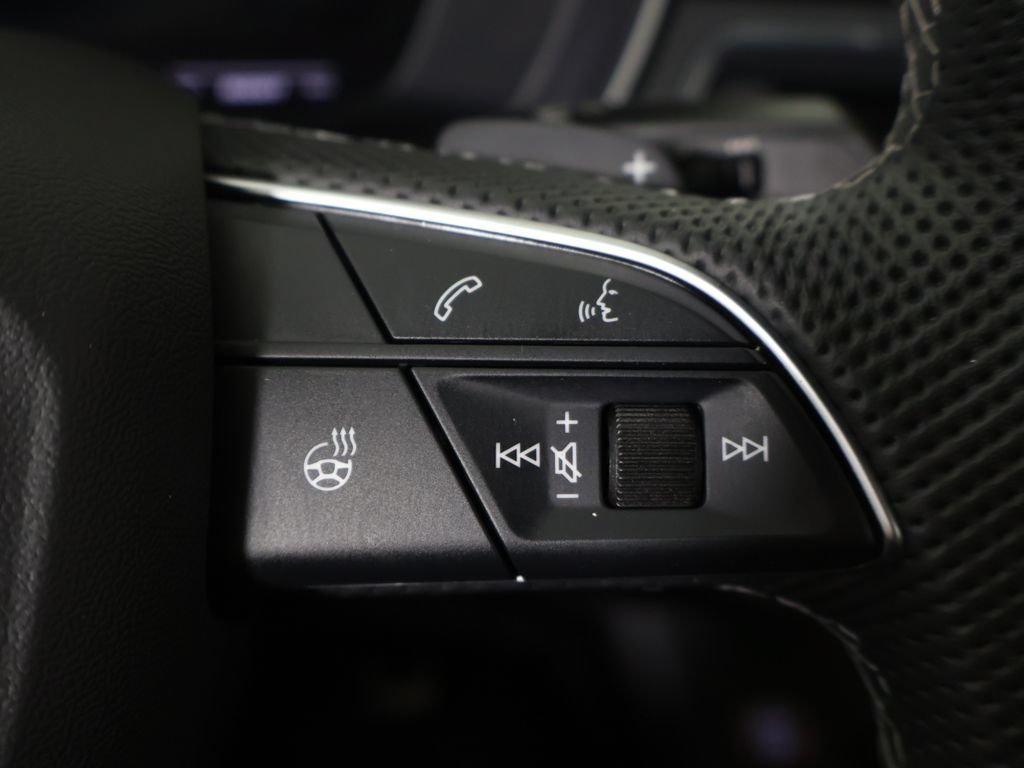 Used 2023 Audi S4 Premium Plus w/ Premium Plus Package AWD/4WD image 47