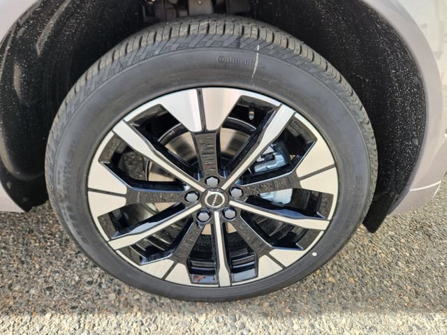 New 2026 Volvo XC60 B5 Plus w/ Climate Package AWD/4WD image 18