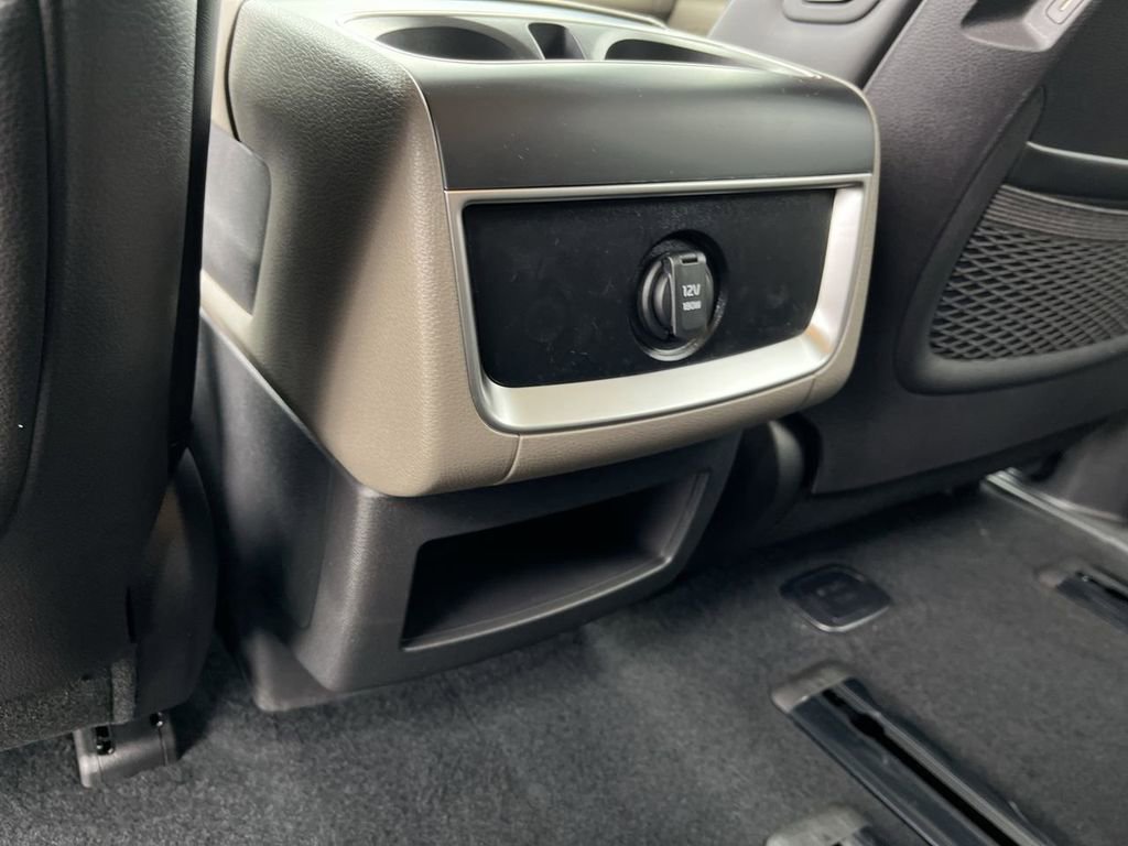 New 2026 Kia Carnival EX image 21