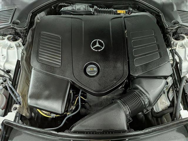 Used 2025 Mercedes-Benz C 300 Sedan image 24