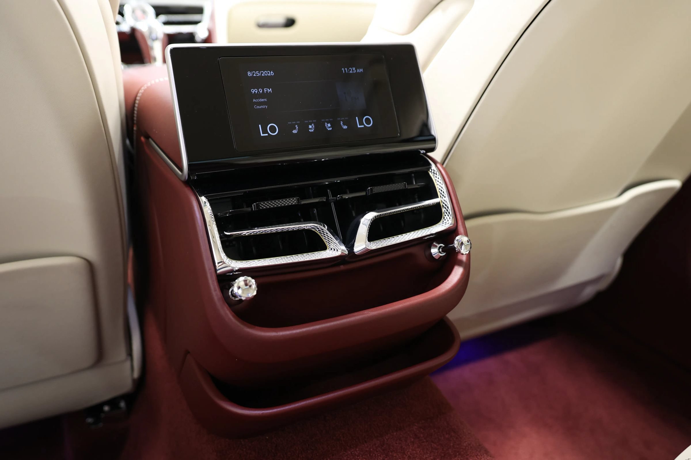 Used 2022 Bentley Flying Spur W12 AWD/4WD image 93