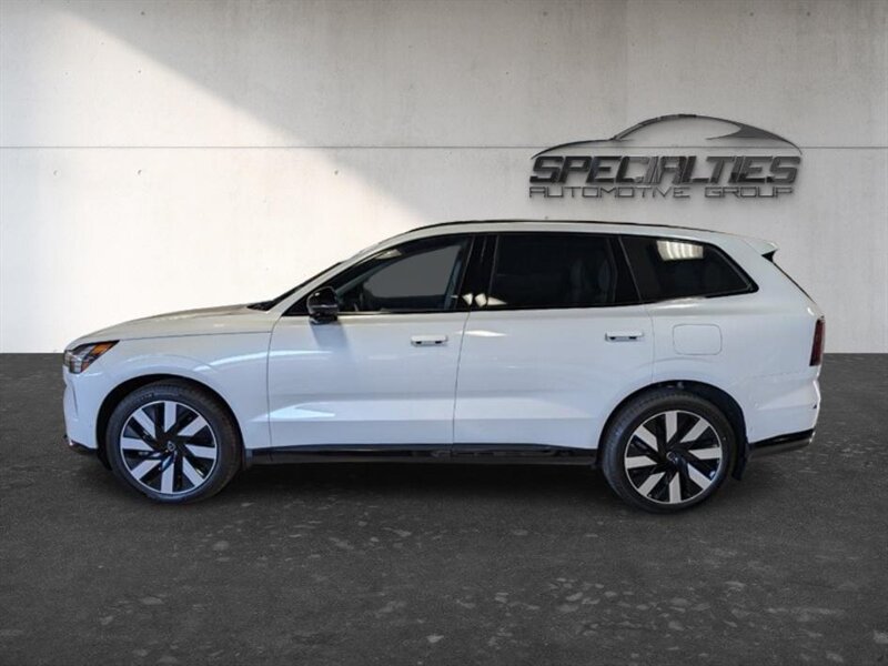 Used 2025 Volvo EX90 Ultra AWD/4WD image 7