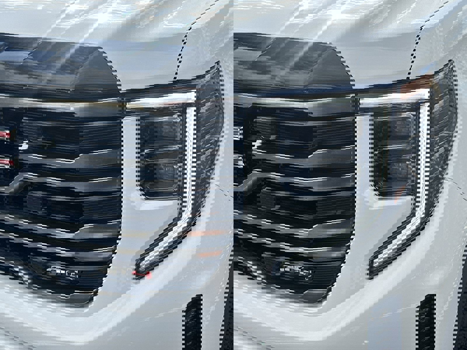 Used 2025 GMC Sierra 1500 AT4 image 11