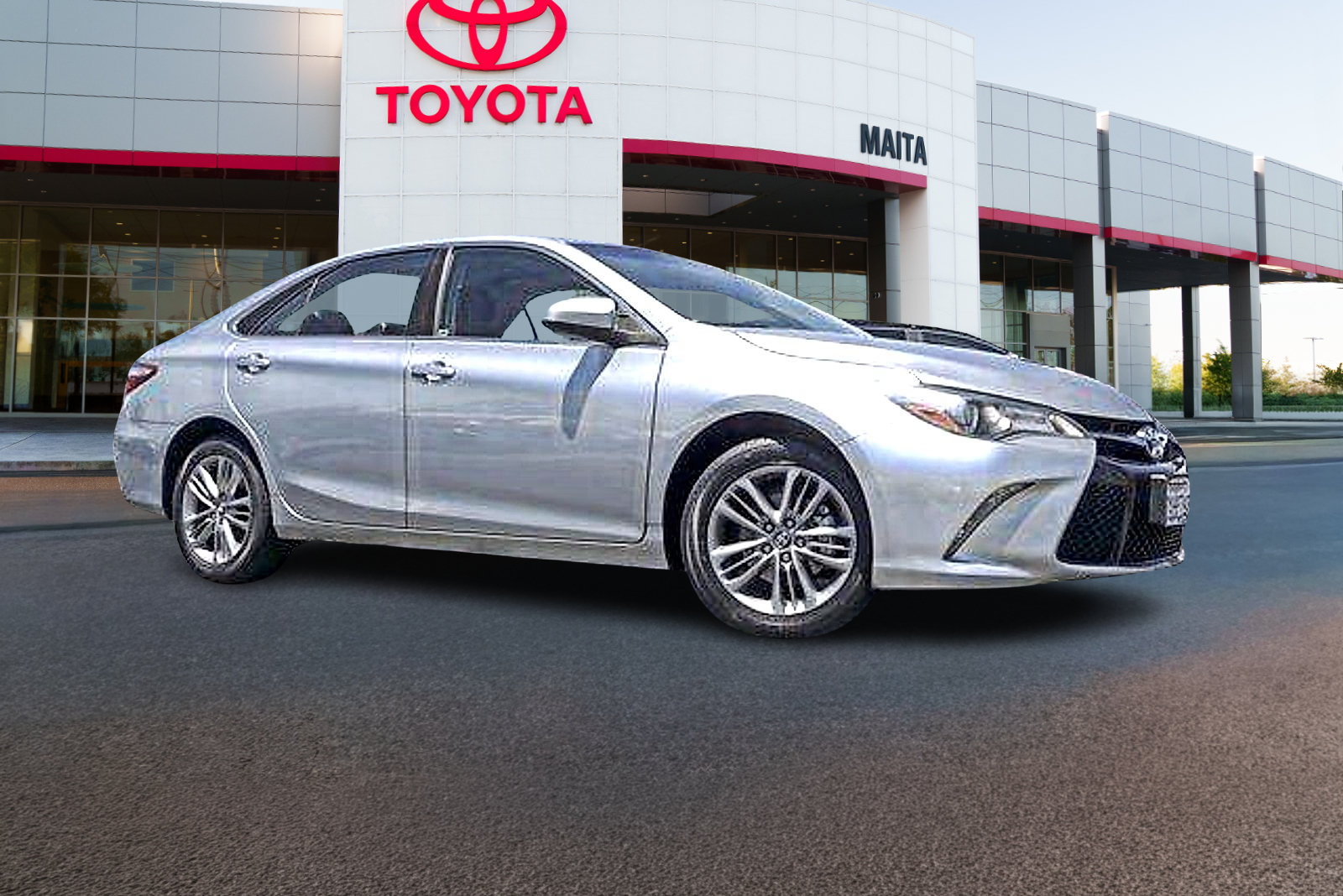Used 2017 Toyota Camry SE FWD image 4