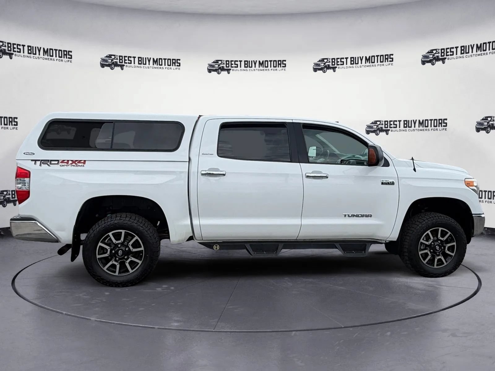 Used 2015 Toyota Tundra Limited w/ TRD Off Road Package AWD/4WD image 9