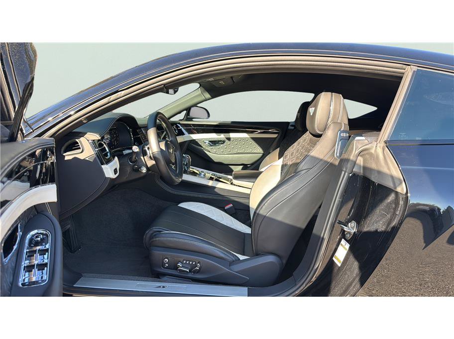 Used 2023 Bentley Continental GT S AWD/4WD image 10