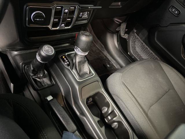 Certified 2023 Jeep Wrangler Willys AWD/4WD image 15