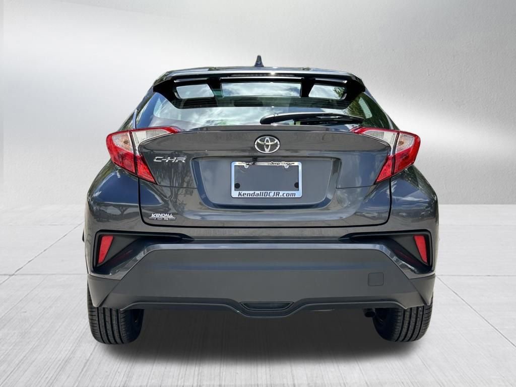 Used 2021 Toyota C-HR XLE image 6
