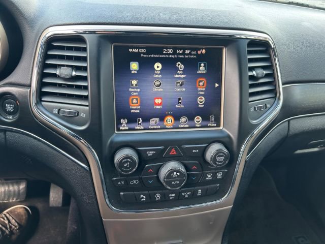 Used 2017 Jeep Grand Cherokee Limited image 14