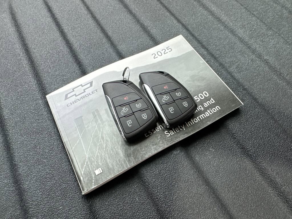 Used 2025 Chevrolet Silverado 1500 LT Trail Boss w/ Convenience Package II image 86