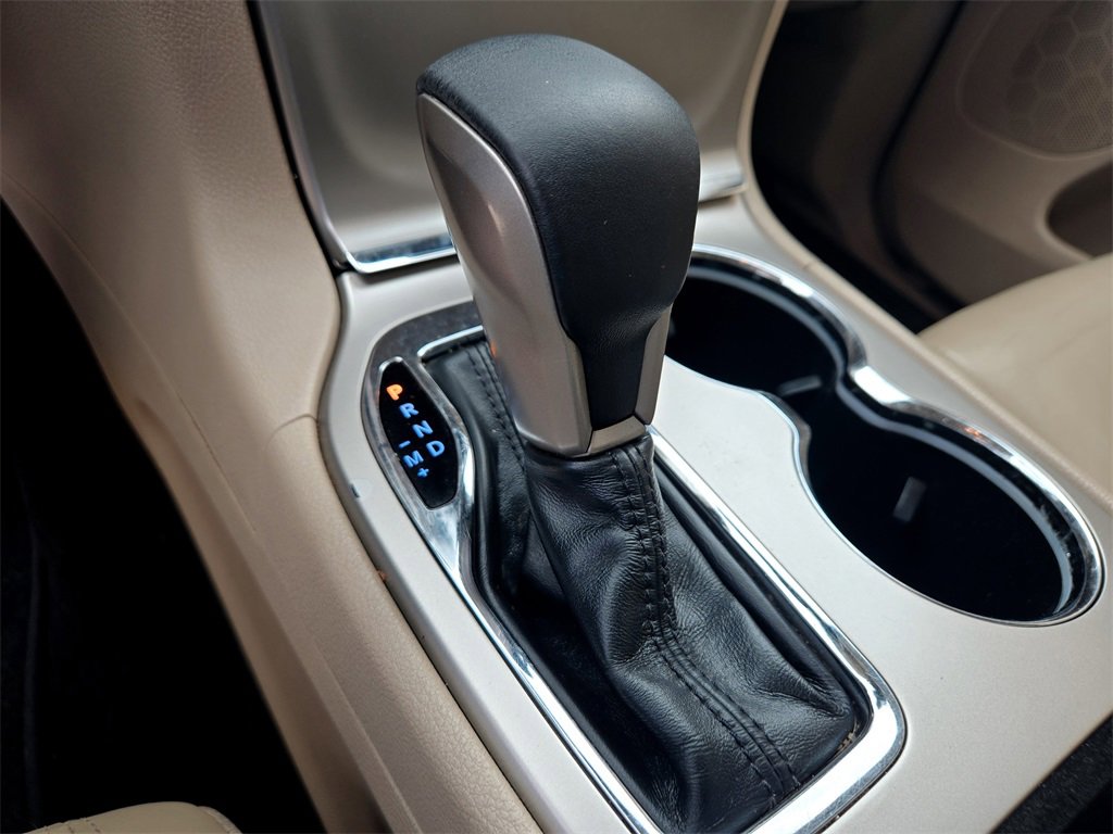 Used 2017 Jeep Grand Cherokee Limited image 22