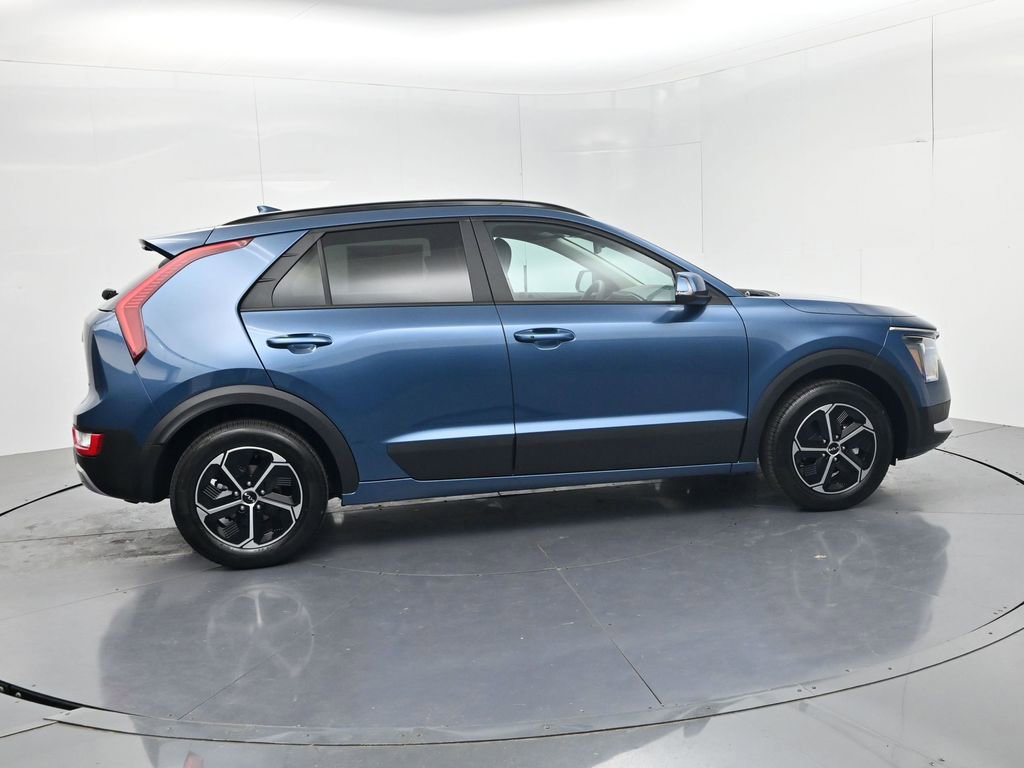 New 2026 Kia Niro EX FWD image 8