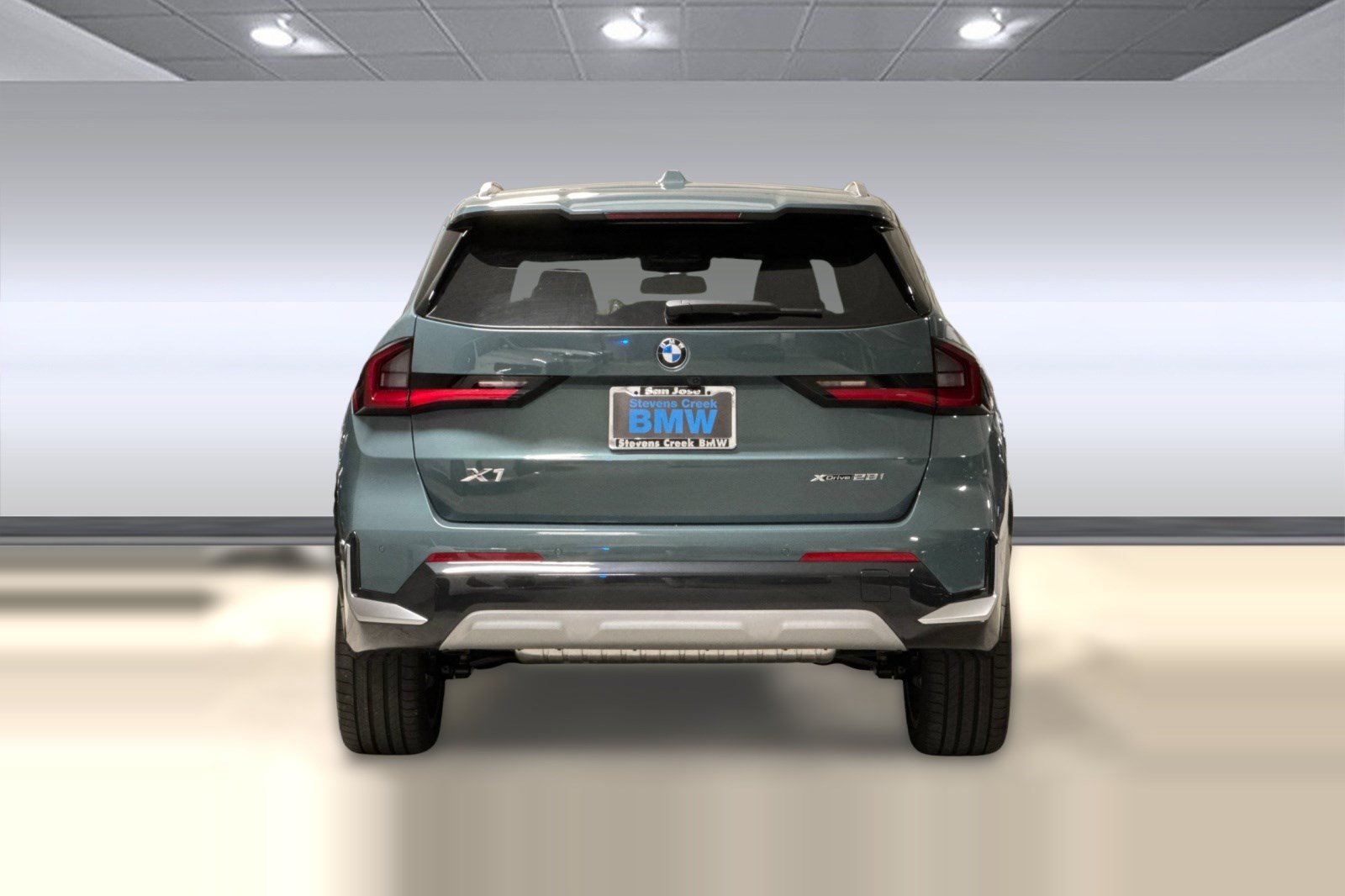 New 2026 BMW X1 xDrive28i w/ Technology Package AWD/4WD image 10