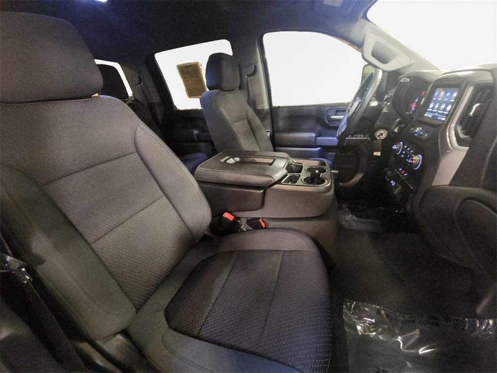 Certified 2021 Chevrolet Silverado 2500 Custom w/ Custom Value Package image 26