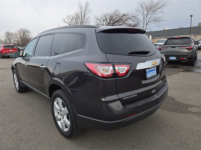 Used 2017 Chevrolet Traverse LT w/ Style and Technology Package image 8