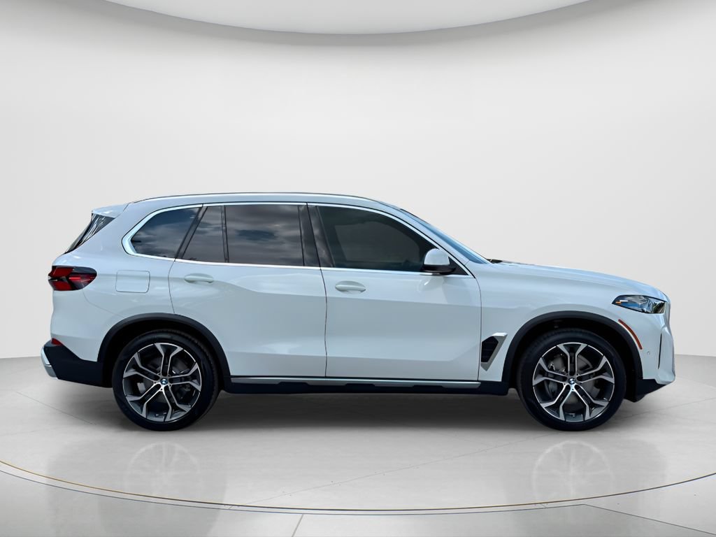 New 2026 BMW X5 sDrive40i RWD image 4
