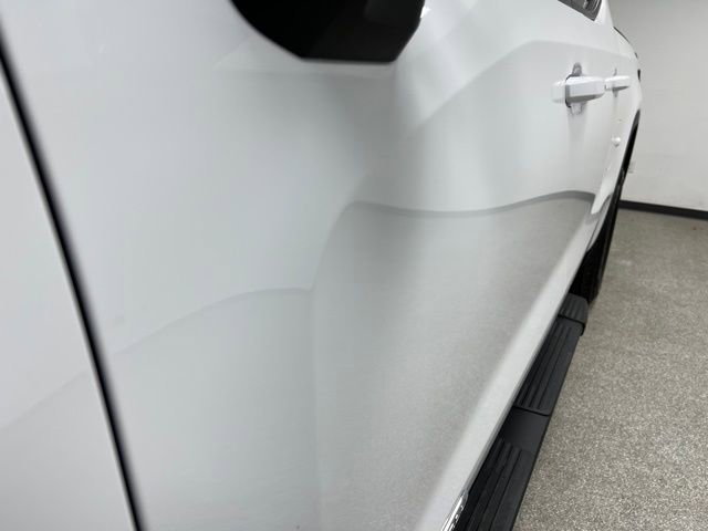 Used 2024 GMC Sierra 1500 Elevation image 12