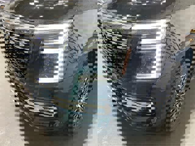 New 2025 Nissan Armada SL w/ Captain's Chari Seat Package image 31