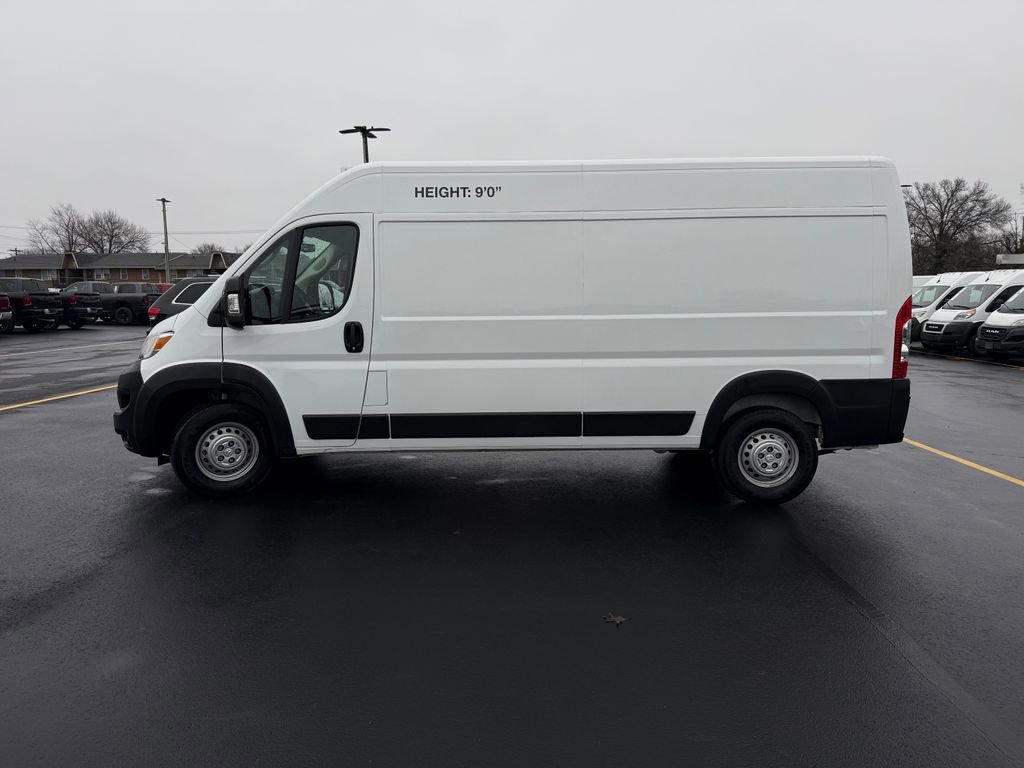 Used 2024 RAM ProMaster 2500 w/ Safety Group image 8