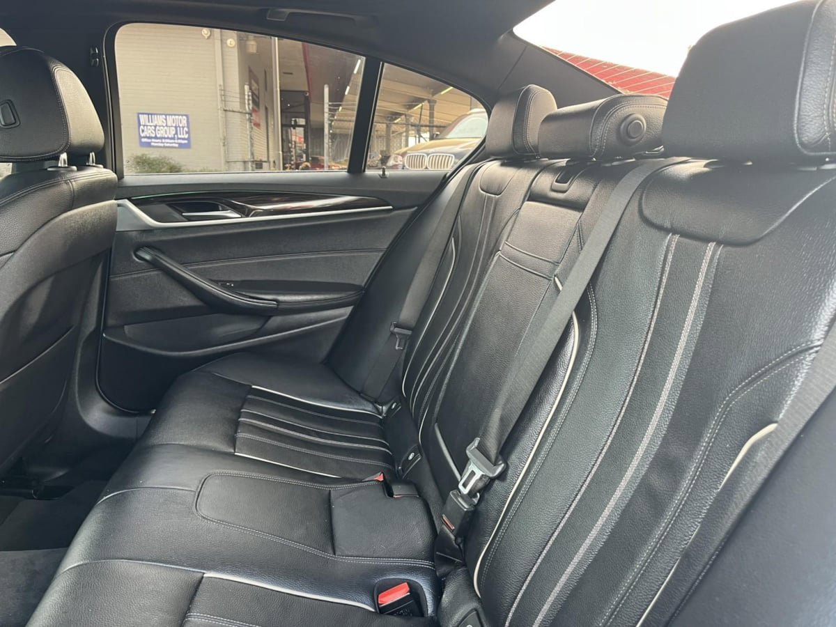 Used 2017 BMW 530i RWD image 27