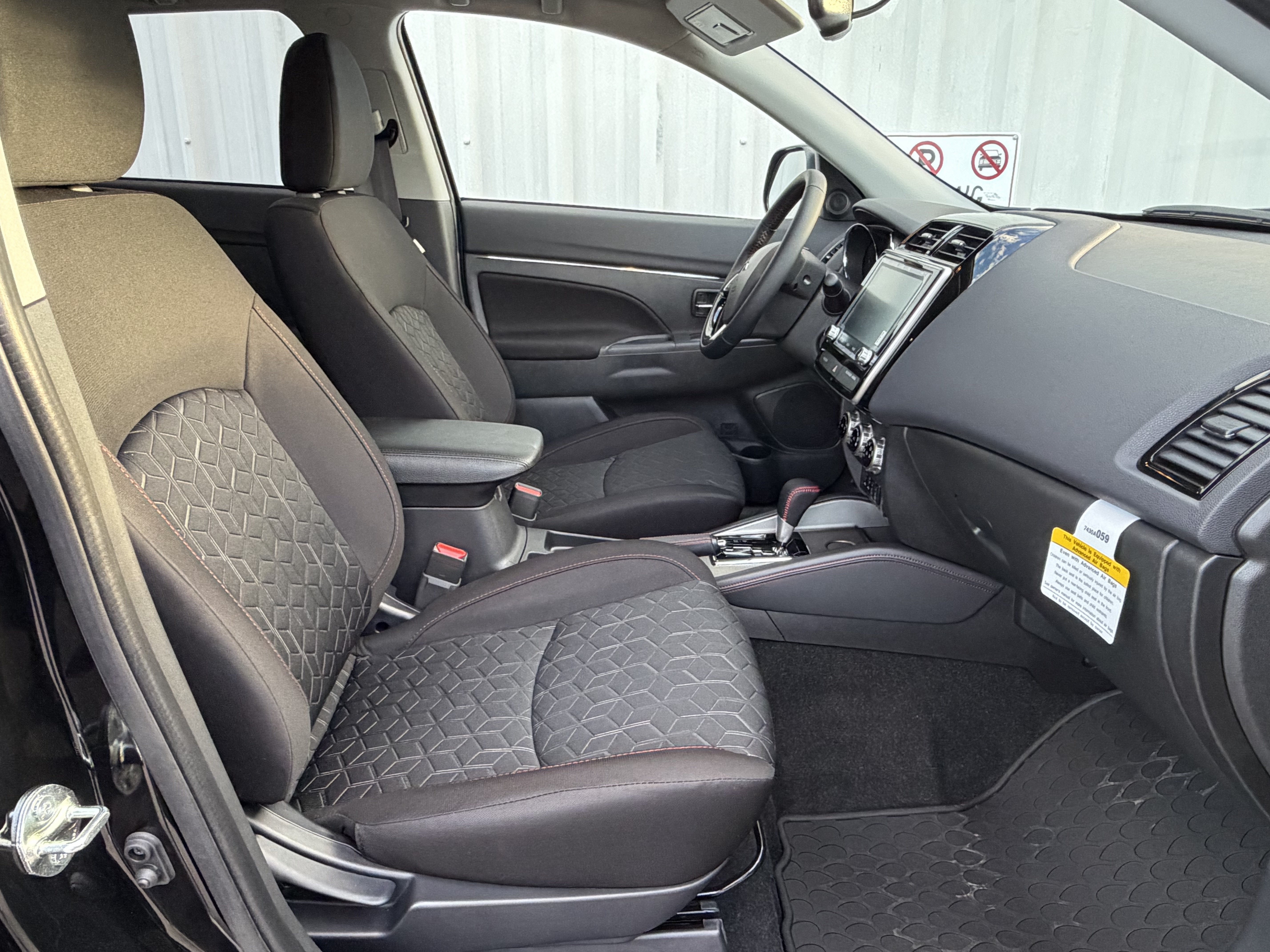 New 2027 Mitsubishi Outlander Sport LE FWD image 11
