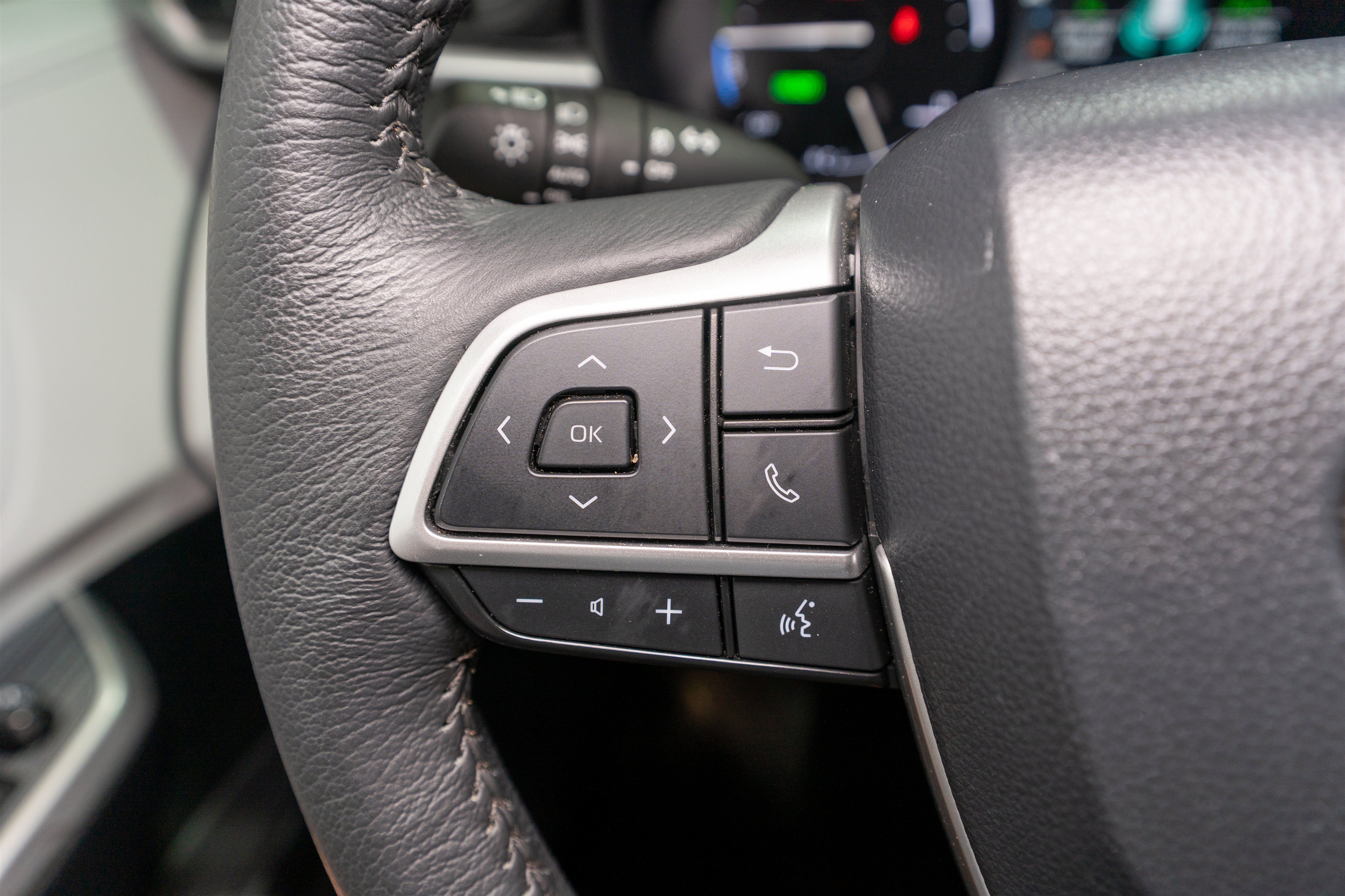 Used 2026 Toyota Sienna XLE FWD image 25