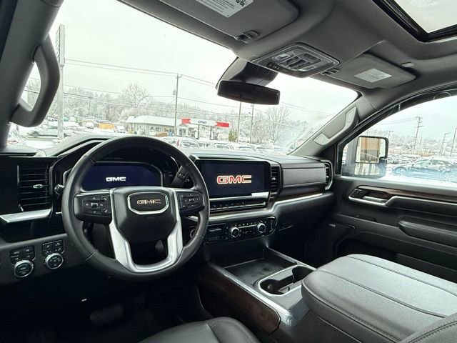 Used 2024 GMC Sierra 2500 SLT w/ SLT Premium Package image 24