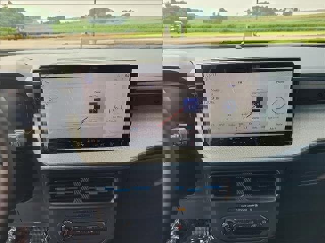 New 2025 Ford Maverick XLT w/ XLT Luxury Package image 22