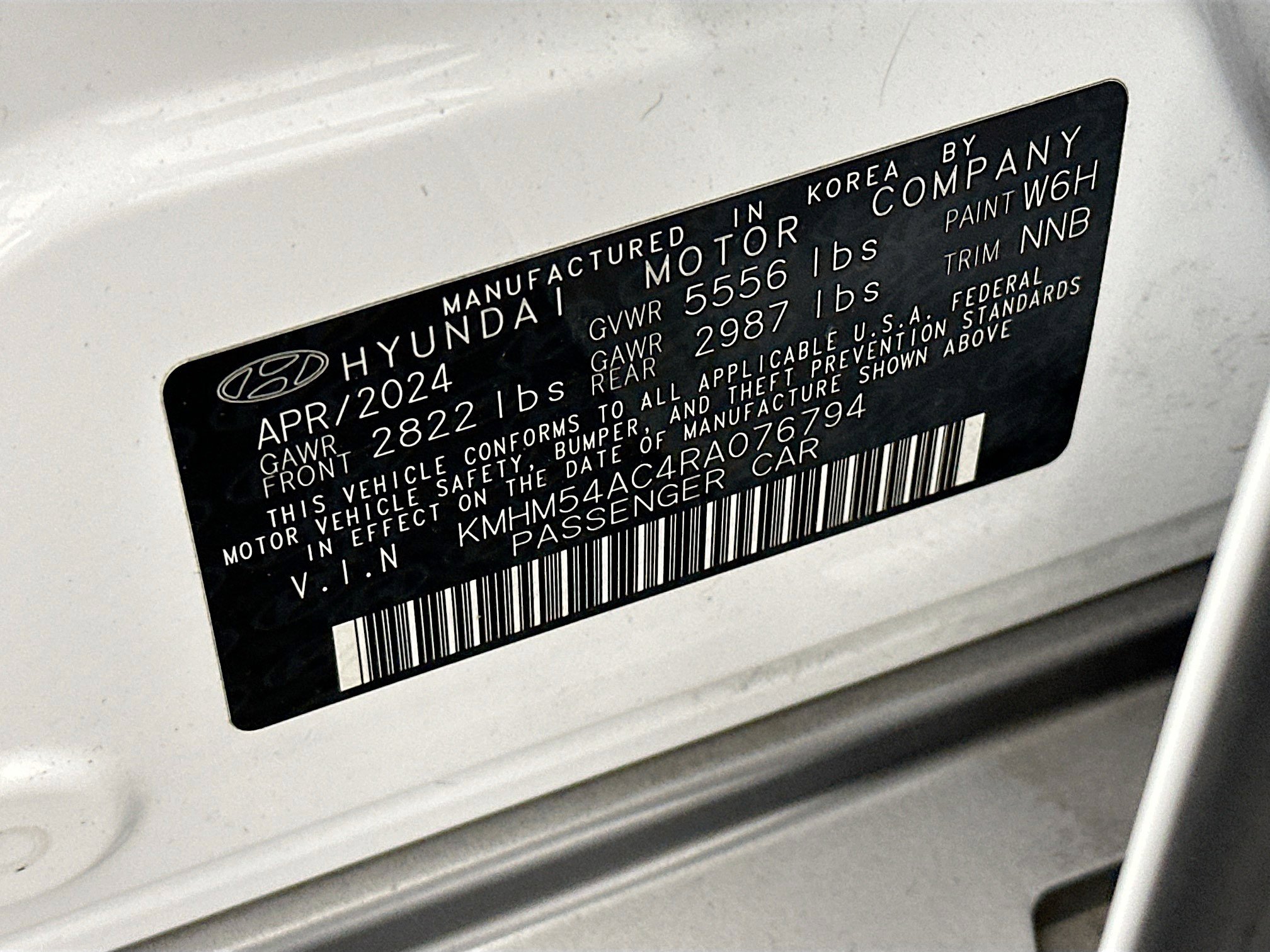 Used 2024 Hyundai Ioniq 6 Limited AWD/4WD image 12