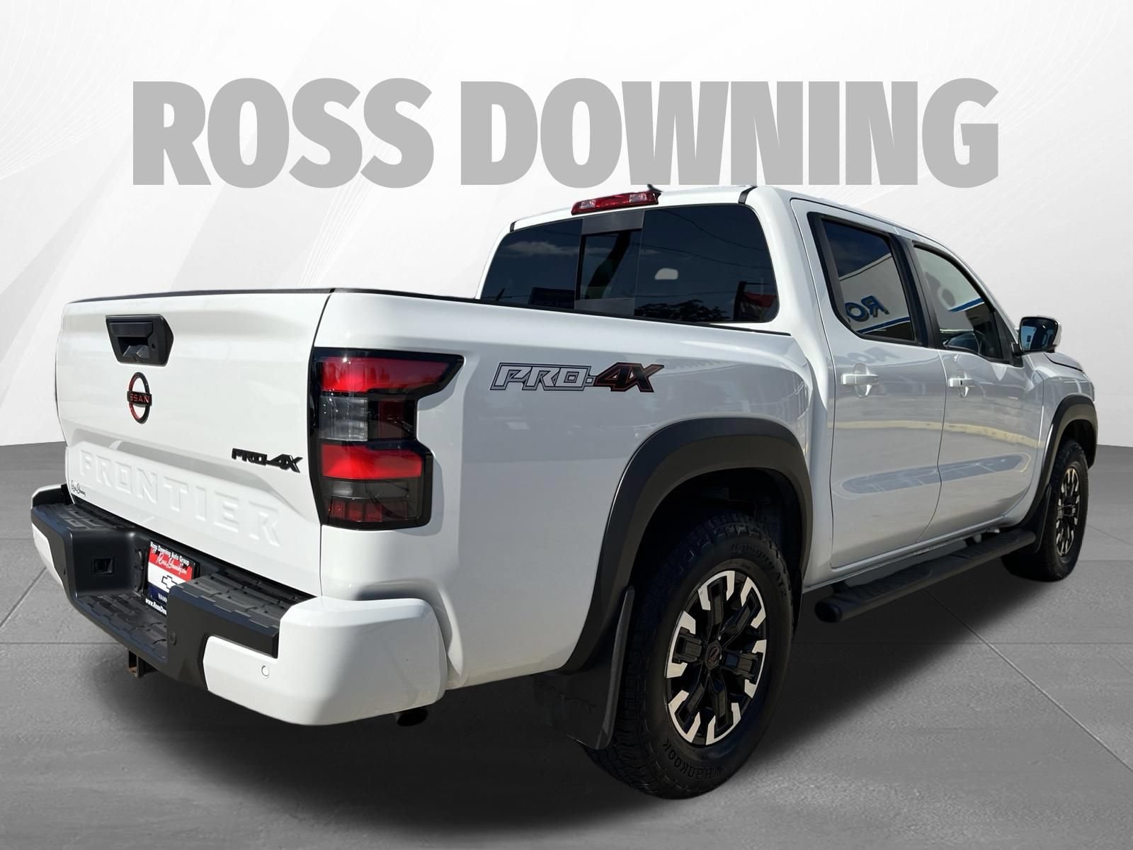 Used 2024 Nissan Frontier PRO-4X w/ Pro Convenience Package AWD/4WD image 4