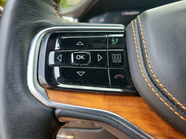 Used 2024 Jeep Grand Wagoneer L Series III AWD/4WD image 34