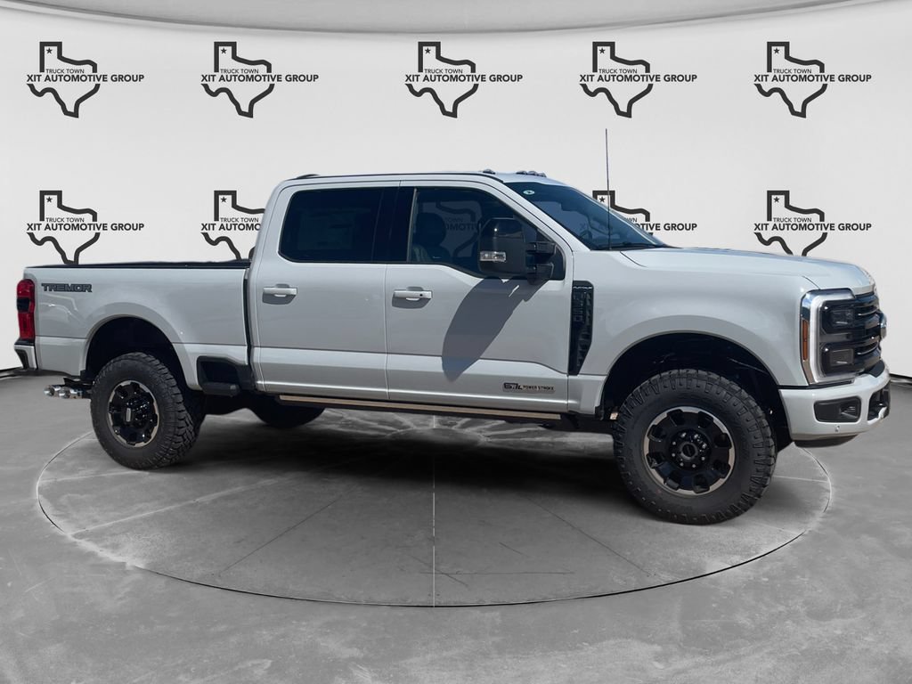 New 2026 Ford F350 Platinum w/ Tremor Off-Road Package AWD/4WD image 2