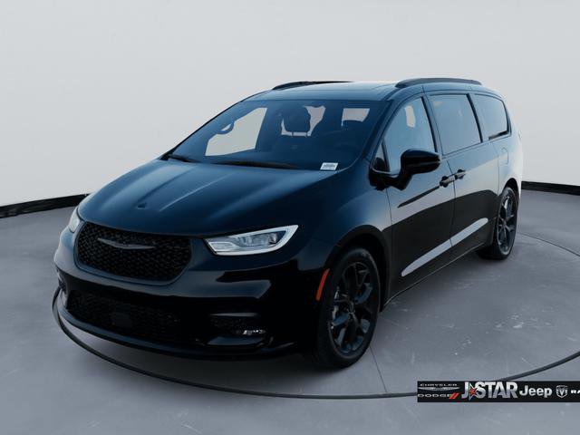 New 2026 Chrysler Pacifica Select image 1