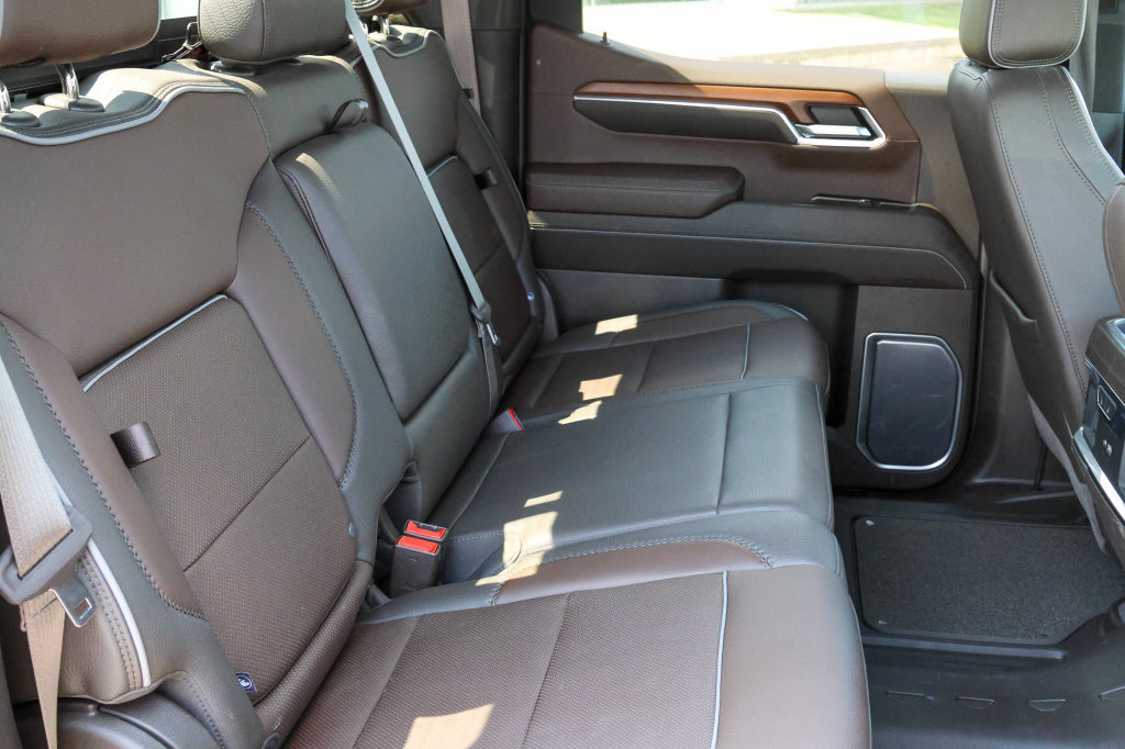 Used 2023 GMC Sierra 1500 Denali w/ Denali Reserve Package AWD/4WD image 22