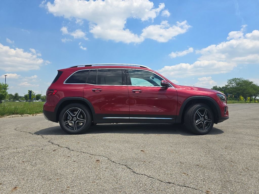 New 2026 Mercedes-Benz GLB 250 4MATIC image 17