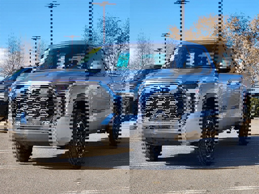 Used 2025 Toyota Tundra SR5 image 4