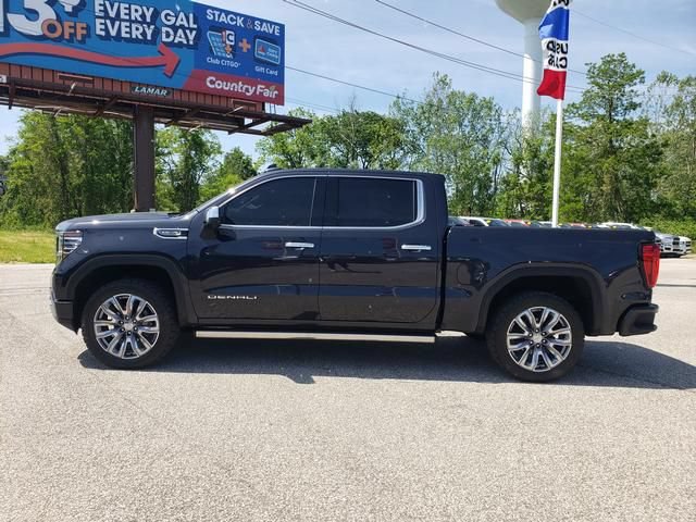 Used 2024 GMC Sierra 1500 Denali w/ Denali Reserve Package AWD/4WD image 7