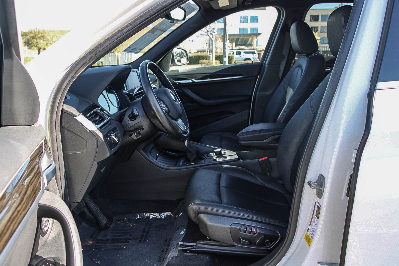 Used 2018 BMW X1 sDrive28i w/ Convenience Package image 17