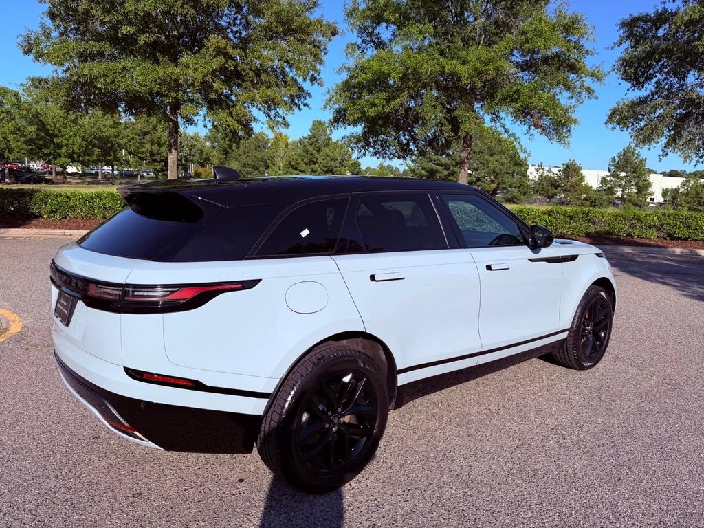 Used 2024 Land Rover Range Rover Velar Dynamic SE AWD/4WD image 16