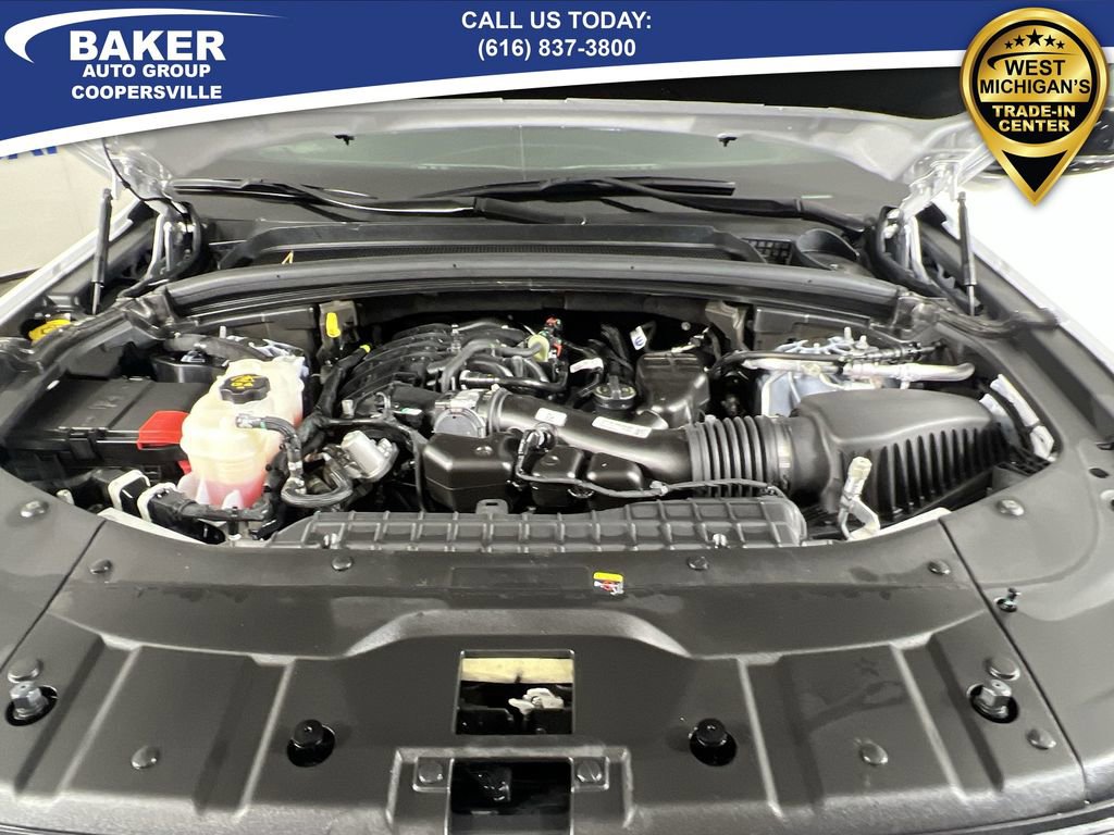 Used 2024 Jeep Grand Cherokee Limited w/ Black Appearance Package image 31