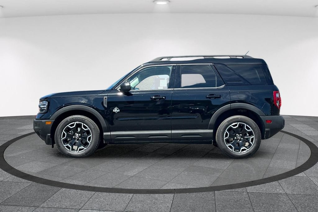Certified 2025 Ford Bronco Sport Outer Banks w/ Outer Banks Tech Package+ AWD/4WD image 9