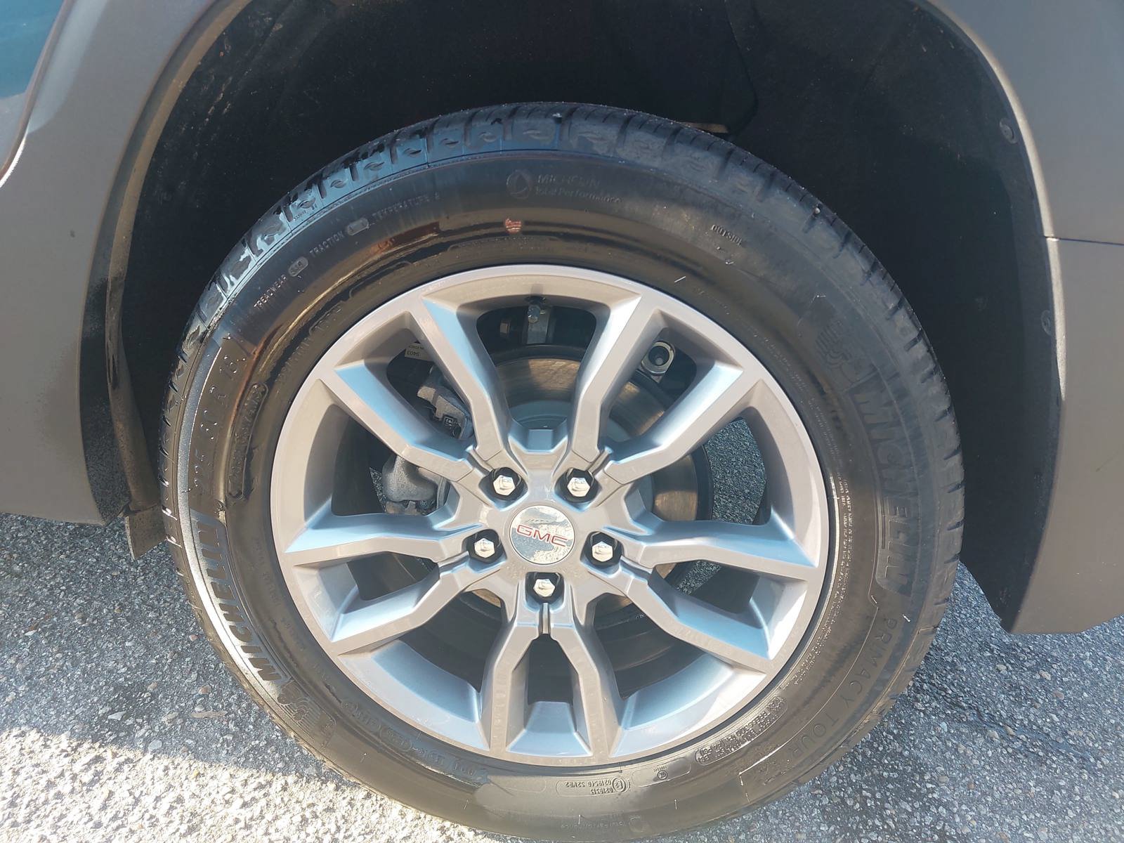Used 2024 GMC Terrain SLT AWD/4WD image 32