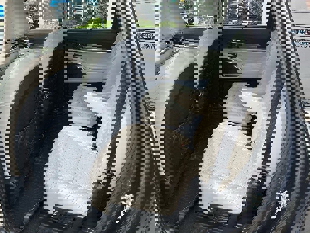 Used 2020 Kia Telluride SX w/ SX Prestige Package image 23