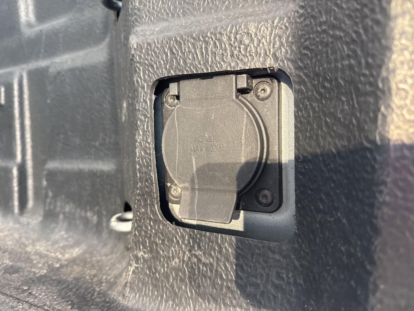 Used 2025 Chevrolet Silverado 1500 LT image 18