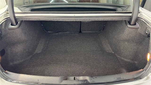 Used 2019 Chrysler 300 Touring w/ Sport Appearance Package image 33